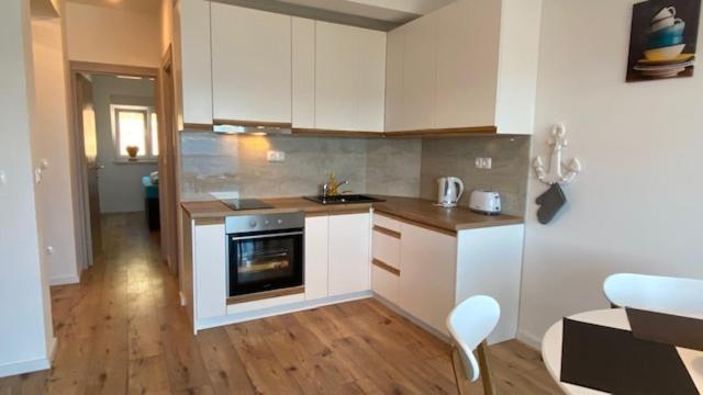 Apartments Elena Локва-Рогозниця Екстер'єр фото